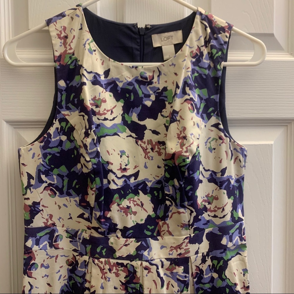 💃🏻24hr DRESS SALE!💃🏻 NWOT Loft dress